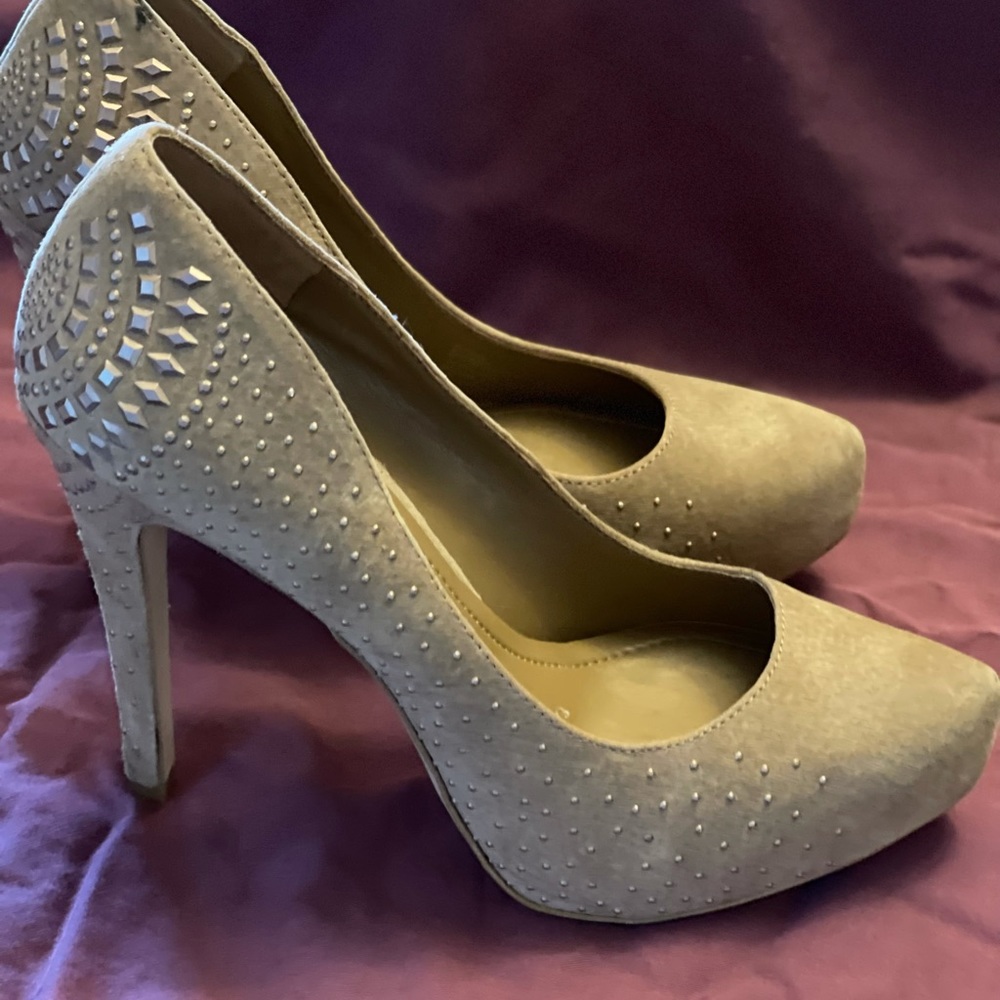 BCBGeneration High heel pumps